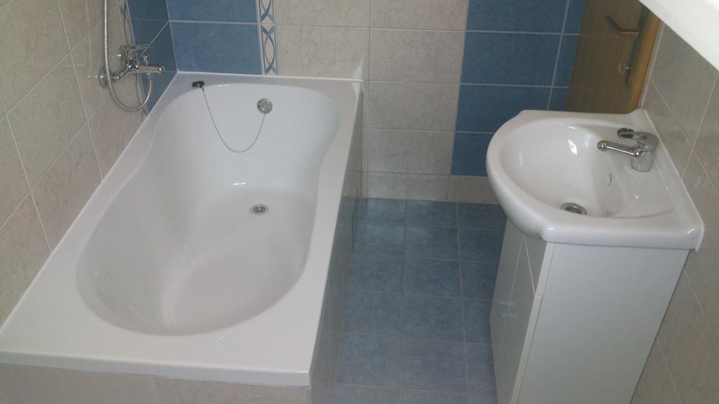 Apartment Bucic Vir Eksteriør bilde