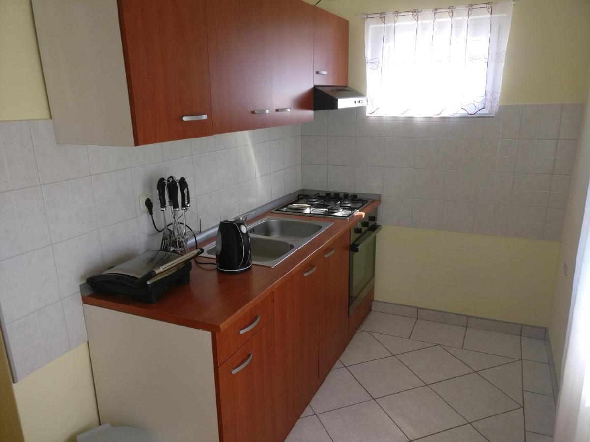 Apartment Bucic Vir Eksteriør bilde