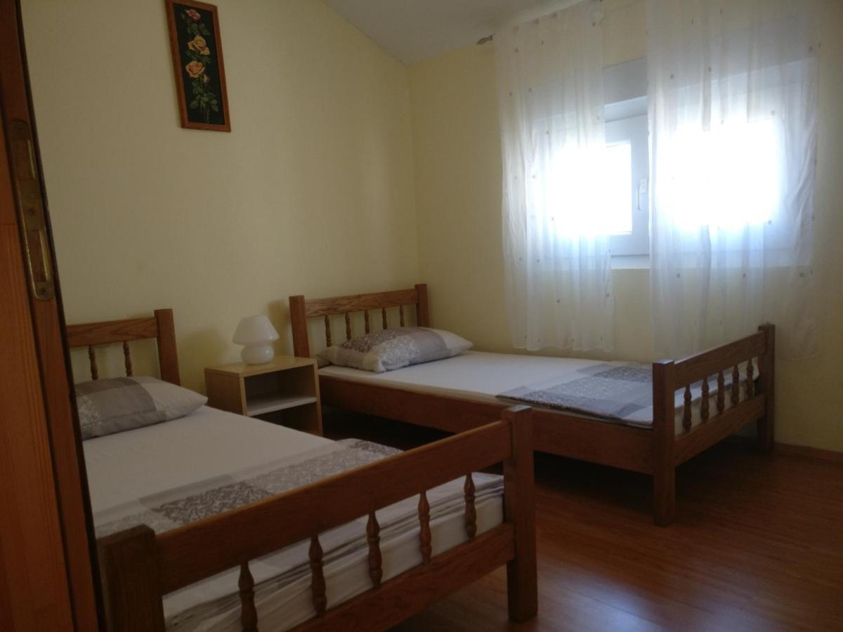 Apartment Bucic Vir Eksteriør bilde